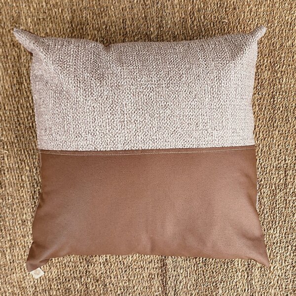 BOUCLE BEIGE FLAP FUNDA L