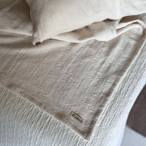 PALOMA NATURAL PIE DE CAMA