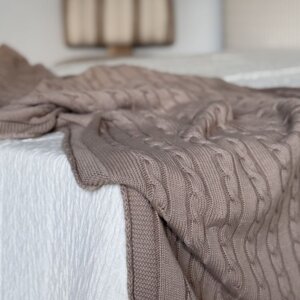 ALANIS TRENZA TOSTADO PIE DE CAMA